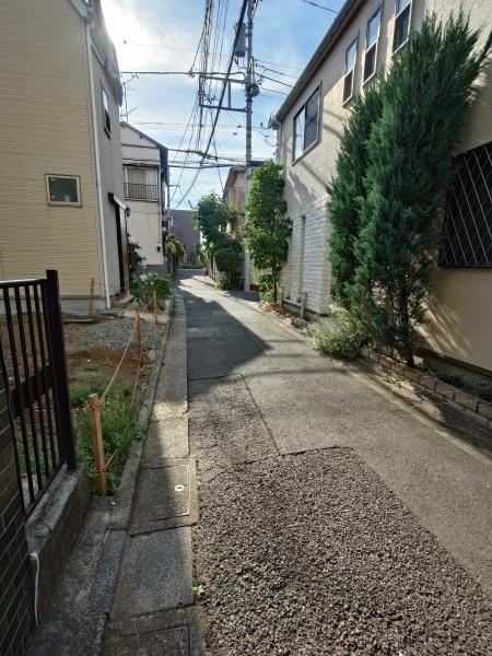 目黒区上目黒４丁目の新築一戸建