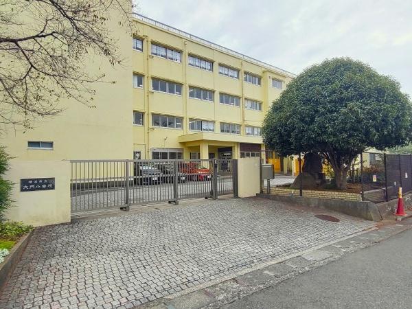 横浜市瀬谷区瀬谷５丁目の新築一戸建(横浜市立大門小学校)