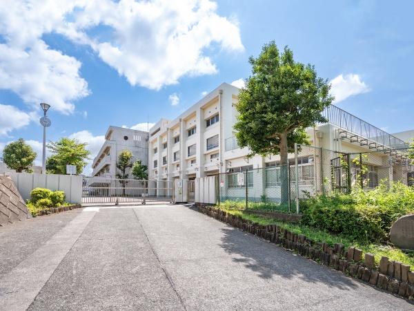 ベルフラワー東戸塚(横浜市立平戸中学校)