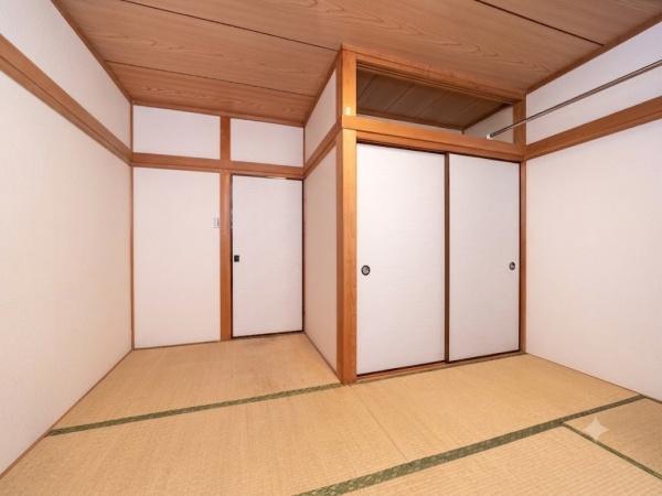 横浜市磯子区滝頭１丁目の中古一戸建て