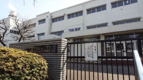 横浜市鶴見区梶山２丁目の中古一戸建て(横浜市立上末吉小学校)