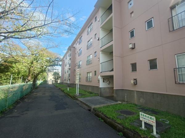 笹山団地103号棟