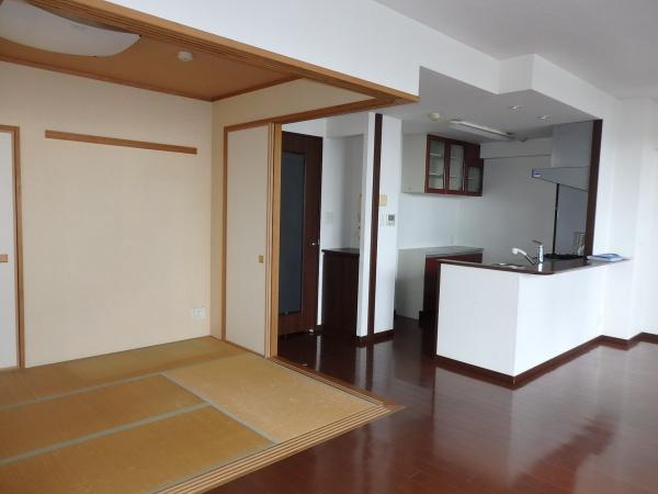 センシア安城駅前(リビング)