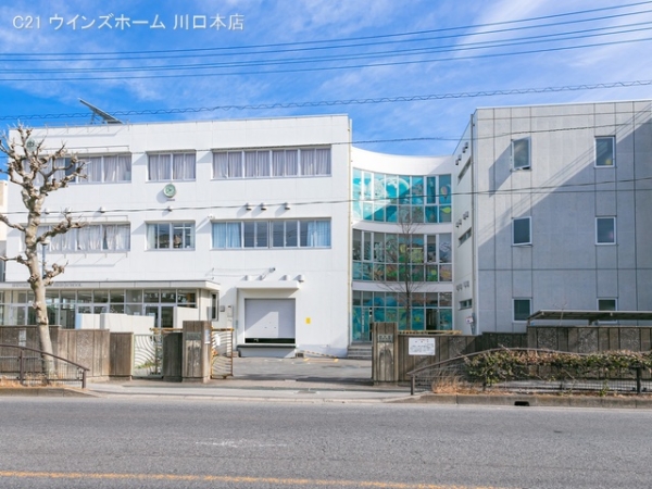 ライオンズガーデン川口(川口市立十二月田中学校)