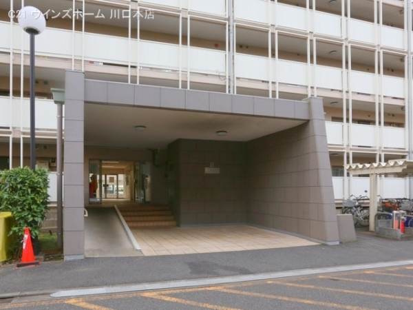 根岸ハイツ2号棟