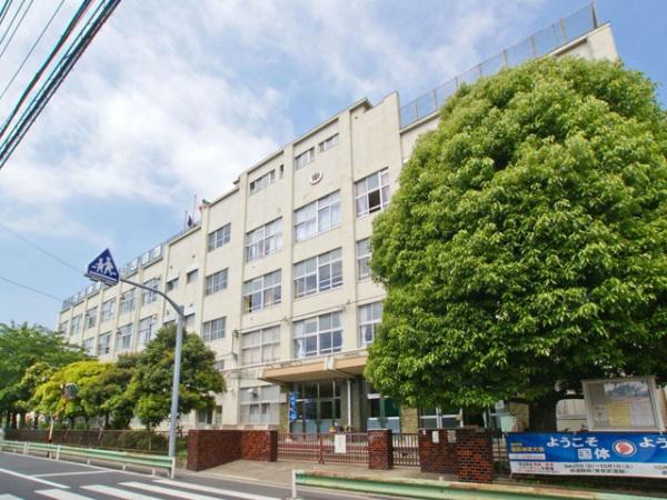 モアステージ竹ノ塚(足立区立伊興中学校)