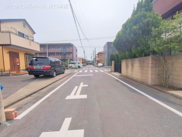 川口市南鳩ヶ谷１丁目の新築一戸建