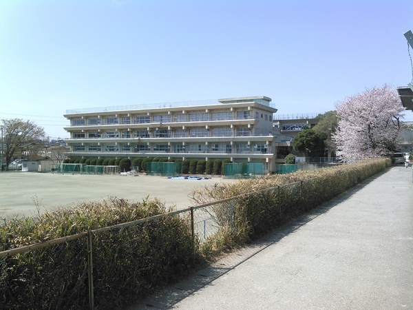 さいたま市浦和区駒場1丁目 全3棟 1号棟(さいたま市立本太中学校)