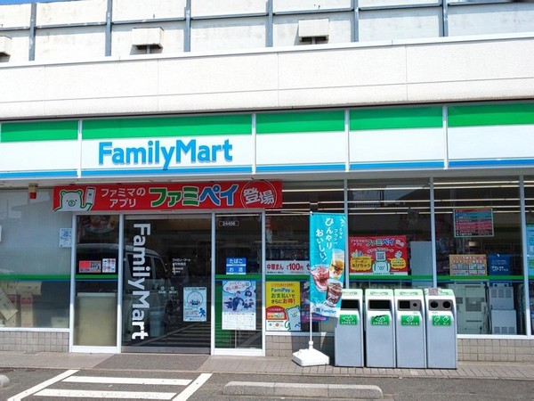 さいたま市浦和区駒場1丁目 全3棟 2号棟(ファミリーマート浦和駒場店)