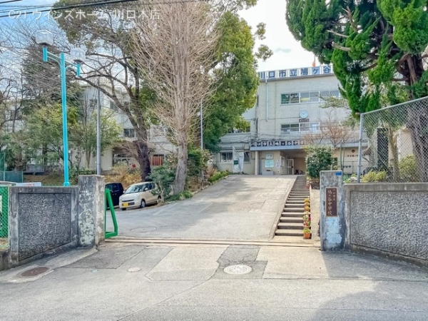 川口市鳩ケ谷本町1号棟(川口市立鳩ヶ谷中学校)
