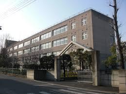 八潮市鶴ケ曽根2期 1号棟(八潮市立八潮中学校)
