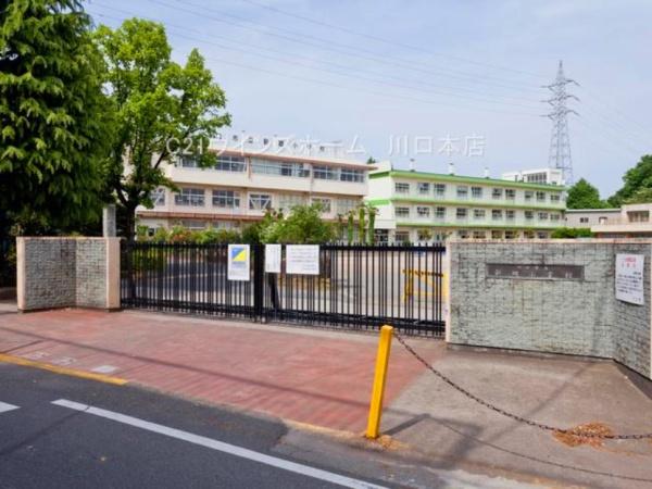 川口市大字峯の中古一戸建て(川口市立新郷小学校)