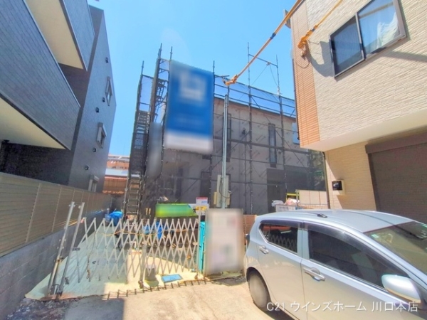 川口市上青木西404　1棟1号棟