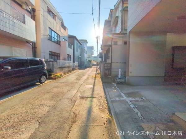 川口市南前川２丁目の新築一戸建