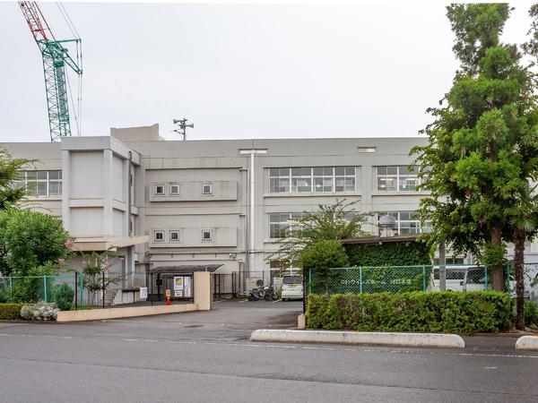 戸田市上戸田II 全2棟 B号棟(戸田市立戸田東中学校)