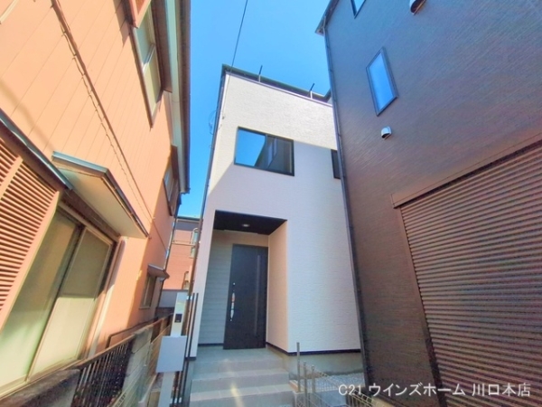 川口市前川４丁目の新築一戸建