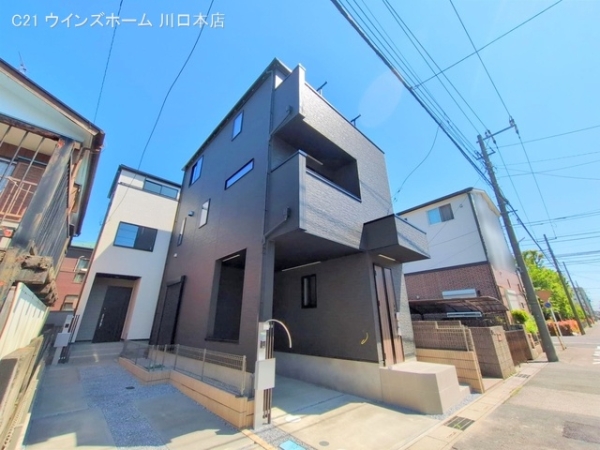 川口市前川４丁目の新築一戸建