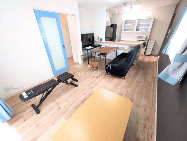 緑区三室・東南角地の2階建て