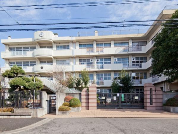 武蔵浦和ローヤルコーポ(さいたま市立浦和大里小学校)