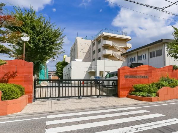 武蔵浦和ローヤルコーポ(さいたま市立内谷中学校)