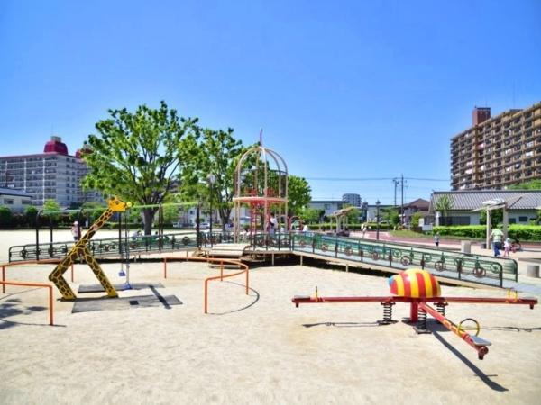 パークスクエア川口(朝日中央公園)