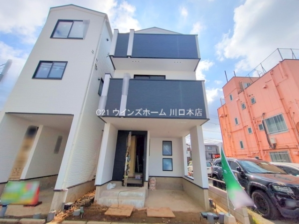 蕨市塚越710　2棟2号棟