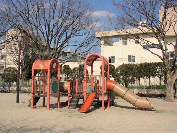 川口市柳崎2期全2棟1号棟(柳崎公園)