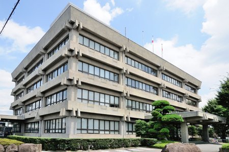 蕨市錦町2101号棟(蕨市役所)