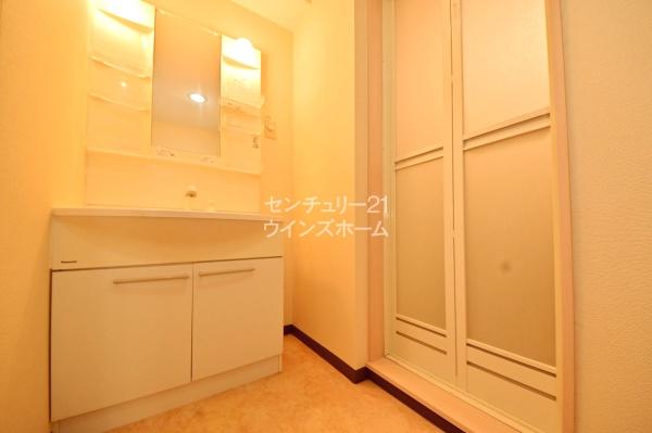 コスモ町屋