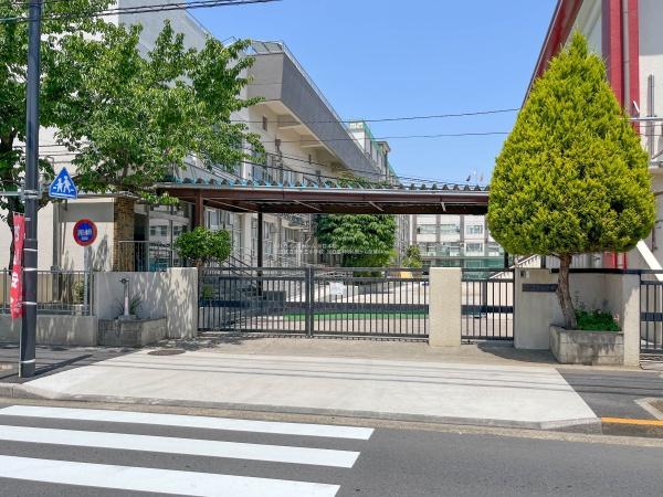 足立区神明３丁目の中古一戸建て(足立区立第十三中学校)