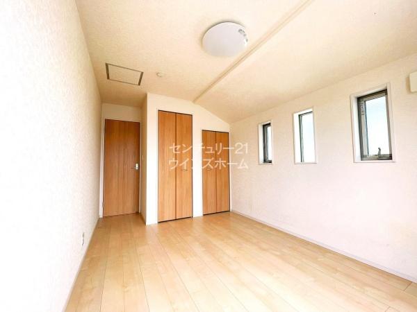 足立区神明３丁目の中古一戸建て