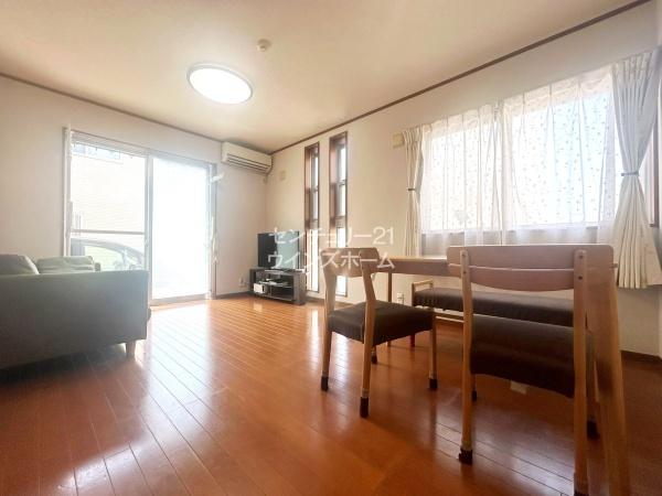 川口市赤井・角地の2階建て