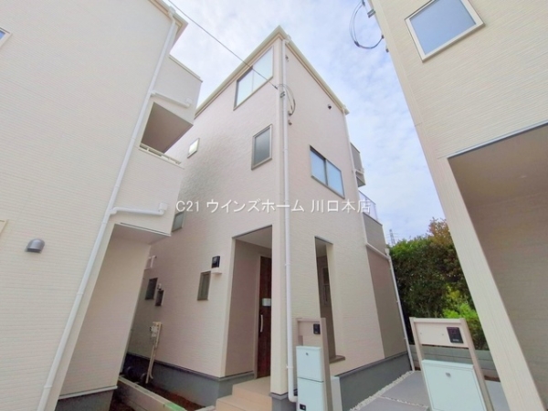 川口市坂下町３丁目の新築一戸建