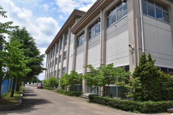 越谷市宮本町8期　全1棟(越谷市立西中学校)