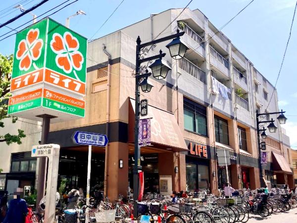 ロイヤルパレス板橋(ライフ仲宿店)