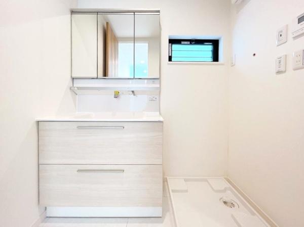 草加市青柳７丁目の中古一戸建て