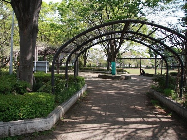 さいたま市南区大谷口01813　2棟1号棟(明花公園)