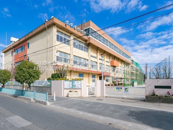 川口市朝日6丁目の新築一戸建(川口市立朝日東小学校)
