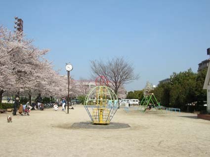 グラン・コート東川口(戸塚榎戸公園)