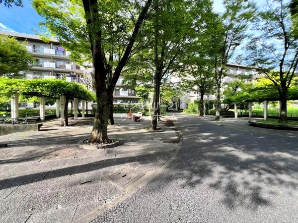 かやのき団地18号棟