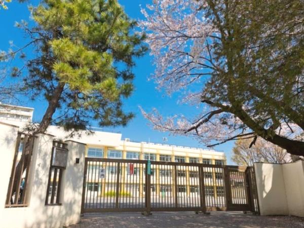 板橋区大和町の中古一戸建て(板橋区立板橋第八小学校)