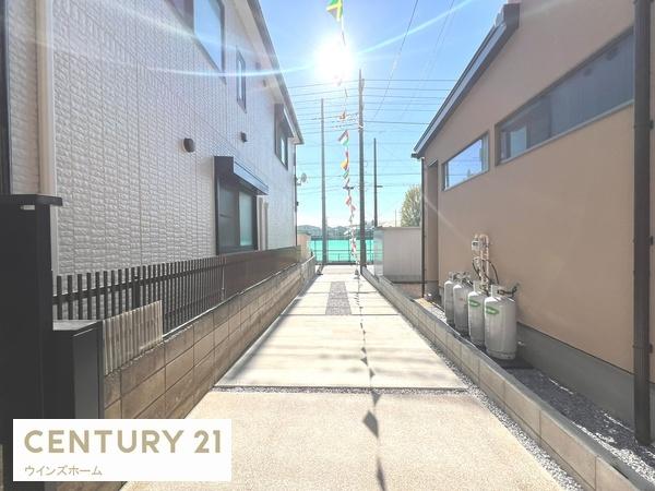 川口市南鳩ヶ谷528　1棟1号棟