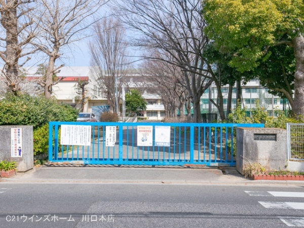 蕨市塚越1丁目　全1棟(蕨市立東中学校)