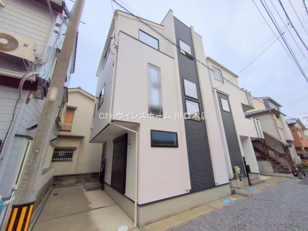 川口市芝下228　2棟2号棟