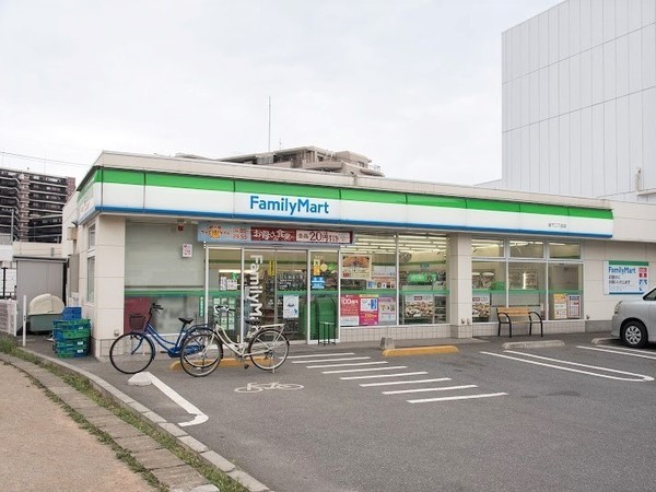 ウィスタリアマンション板橋志村(ファミリーマート坂下二丁目店)