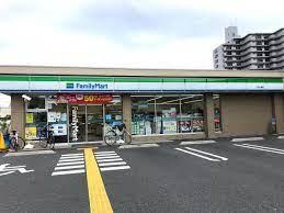 アルシオン戸田公園(ファミリーマート戸田公園店)