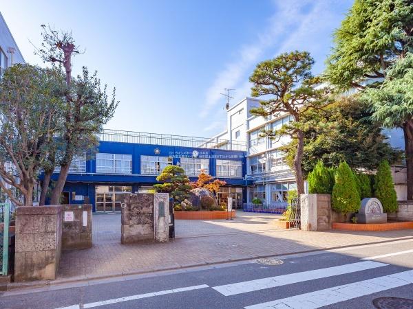 ブランメゾン光が丘(練馬区立豊溪小学校)