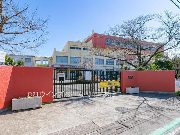 川口市芝樋ノ爪１丁目の中古一戸建て(川口市立芝樋ノ爪小学校)