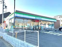 川口市本前川1丁目全2棟1号棟(ファミリーマート川口前川店)
