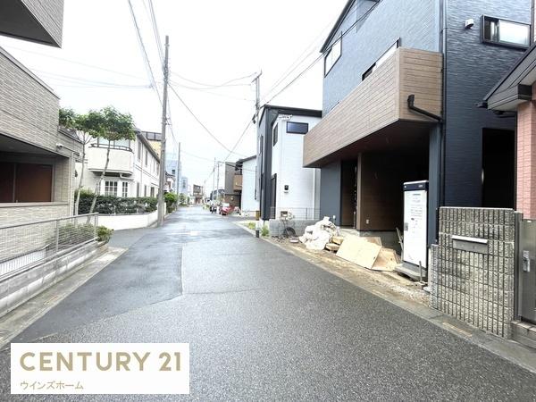川口市本前川1丁目全2棟1号棟